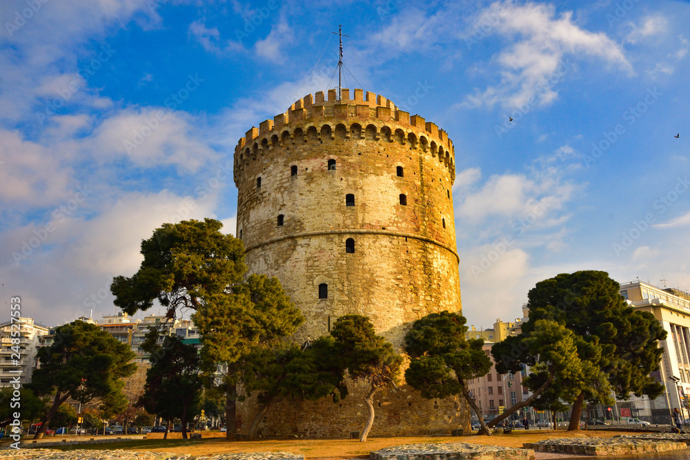The White Tower, ancient fortress building in Thessaloniki, Macedonia, Greece