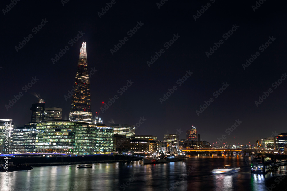 Fototapeta premium Office buildings in London