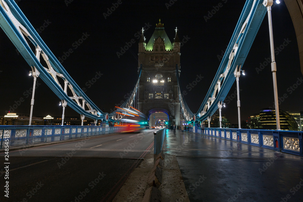 Obraz premium Tower Bridge in London