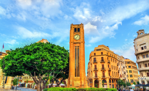 Photographie Clock tower on Nejmeh square in downtown Beirut, Lebanon