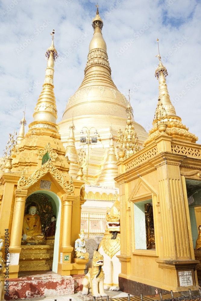 Fototapeta premium Pagode Schwedagon Yangoon Myanmar