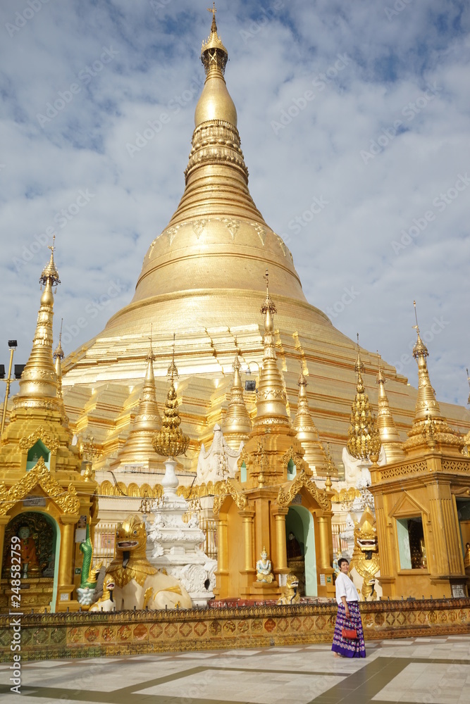 Fototapeta premium Pagode Schwedagon Yangoon Myanmar