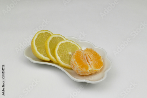 lemon and mandarin photo