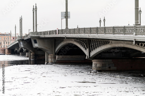 Foto Blagoveshchensky Bridge, St. Petersburg, Russia