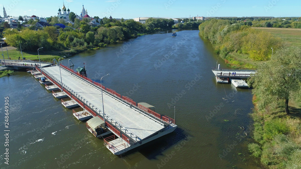 Pontoon bridge in Kolomna