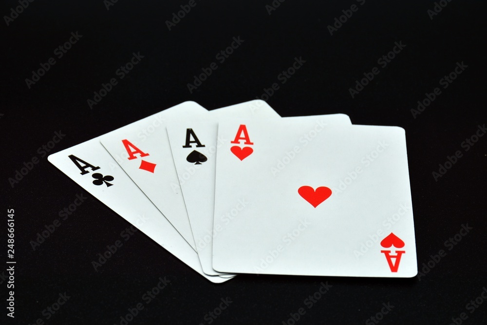 cartas con jugadas de poker ganadoras