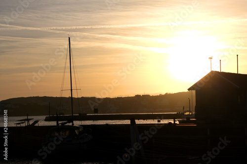 Hafen im Sonnenuntergang