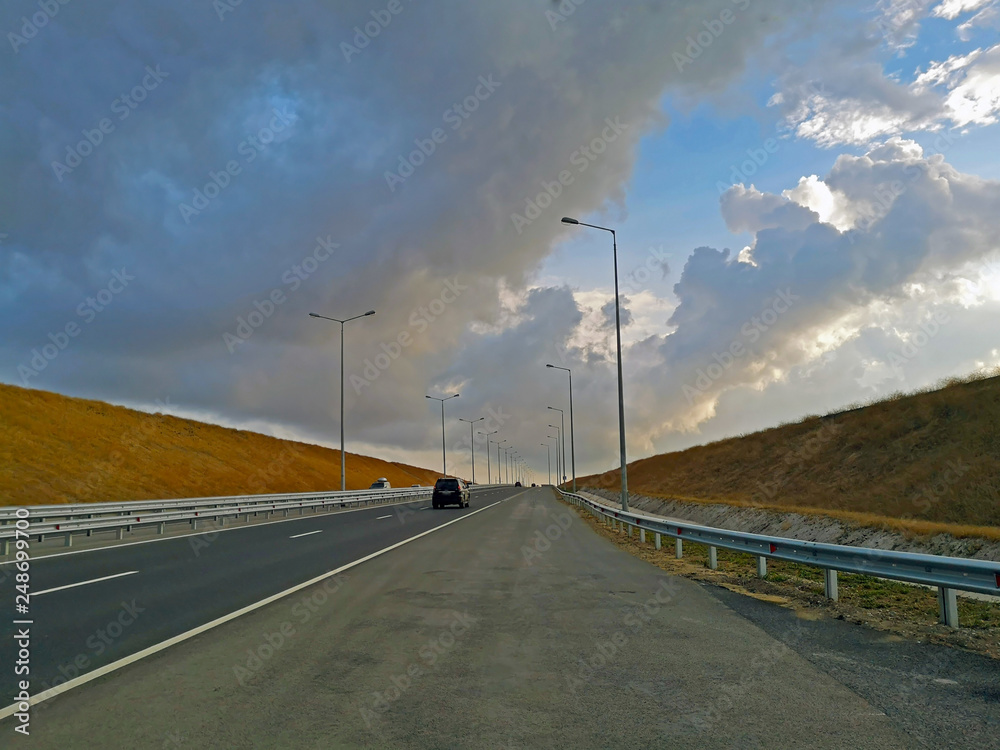 New road to the Crimea. Damper and mast lighting, new markup.