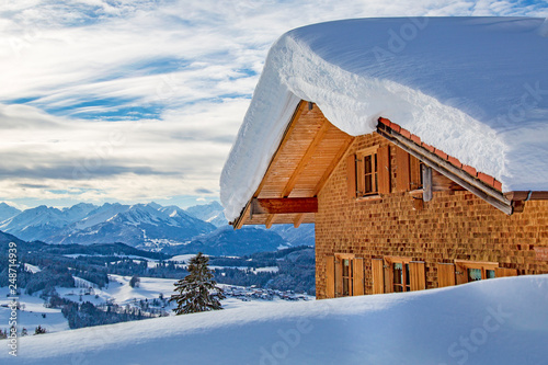 Chalet - Alpe - Alm - Allgäu - Winter - Schnee - Hütte