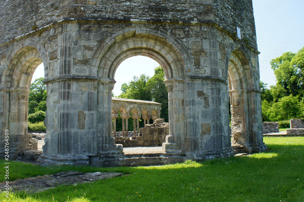 The preserved arched part of the lavabo in the Mellifont Abbey.Ireland. The preserved arched part of the lavabo in the Mellifont Abbey.Ireland.