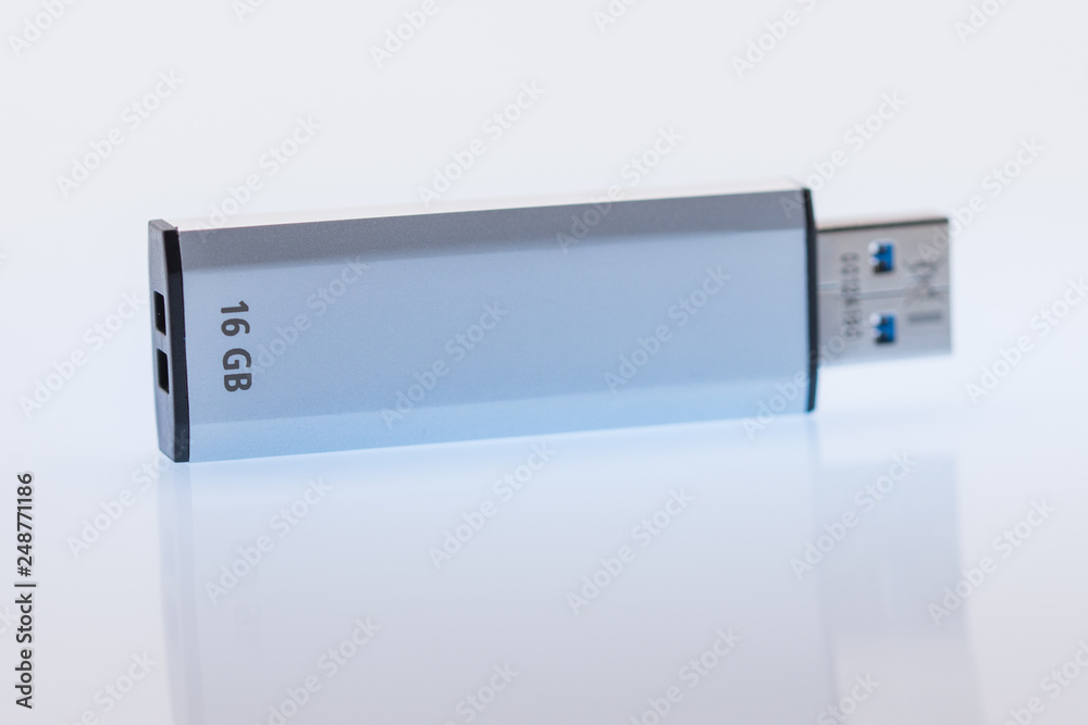 16 GB USB 2.0 Micro USB Flash Drive , Usb flash memory 16 GB USB 2.0 Micro USB Flash Drive , Usb flash memory