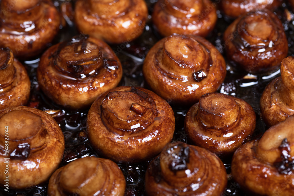 Garlic roasted mushrooms Garlic roasted mushrooms