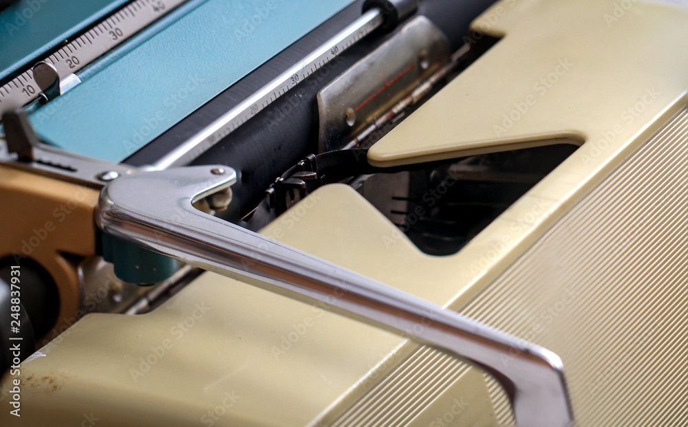 Details einer alten Schreibmaschine Details einer alten Schreibmaschine