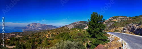 Fototapeta Naklejka Na Ścianę i Meble -  Panorama der Landschaft auf der Insel Samos