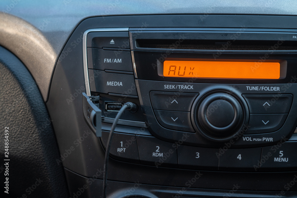 car radio with AUX function and 3.5 mm wired