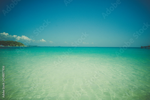 Fototapeta Naklejka Na Ścianę i Meble -  turquoise sea background