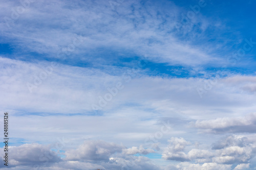 Fototapeta Naklejka Na Ścianę i Meble -  White cloud​ and​ beautiful​ blue sky
