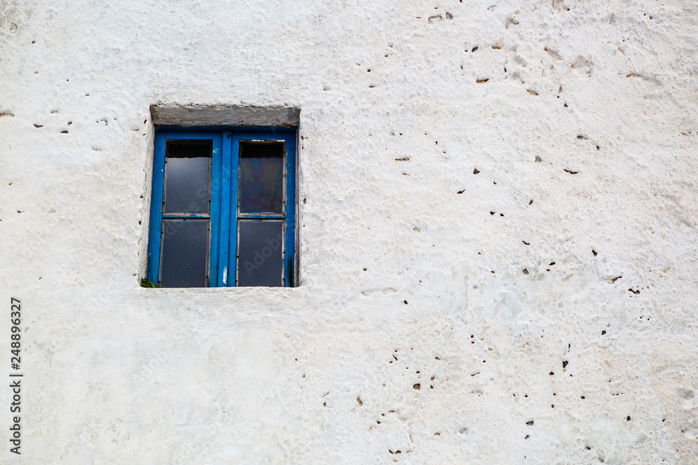 Fototapeta premium Blue window, Santorini island, Greece