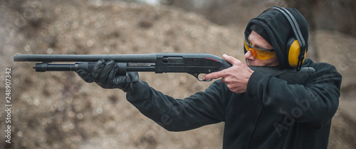 Fotografie, Obraz Combat shotgun shooting training