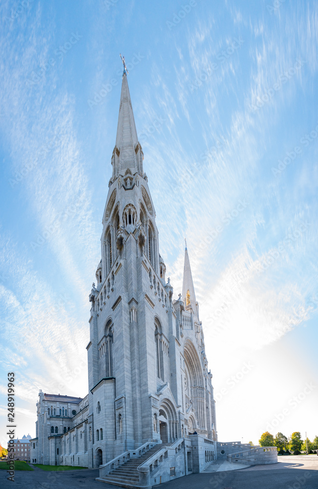 Exterior view of the Basilica of Sainte-Anne-de-Beaupre church Exterior view of the Basilica of Sainte-Anne-de-Beaupre church