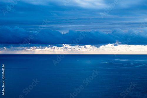 mar azul