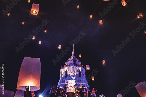 Fotografie Mass Yee Peng Lantern Release, Chiang Mai, Thailand