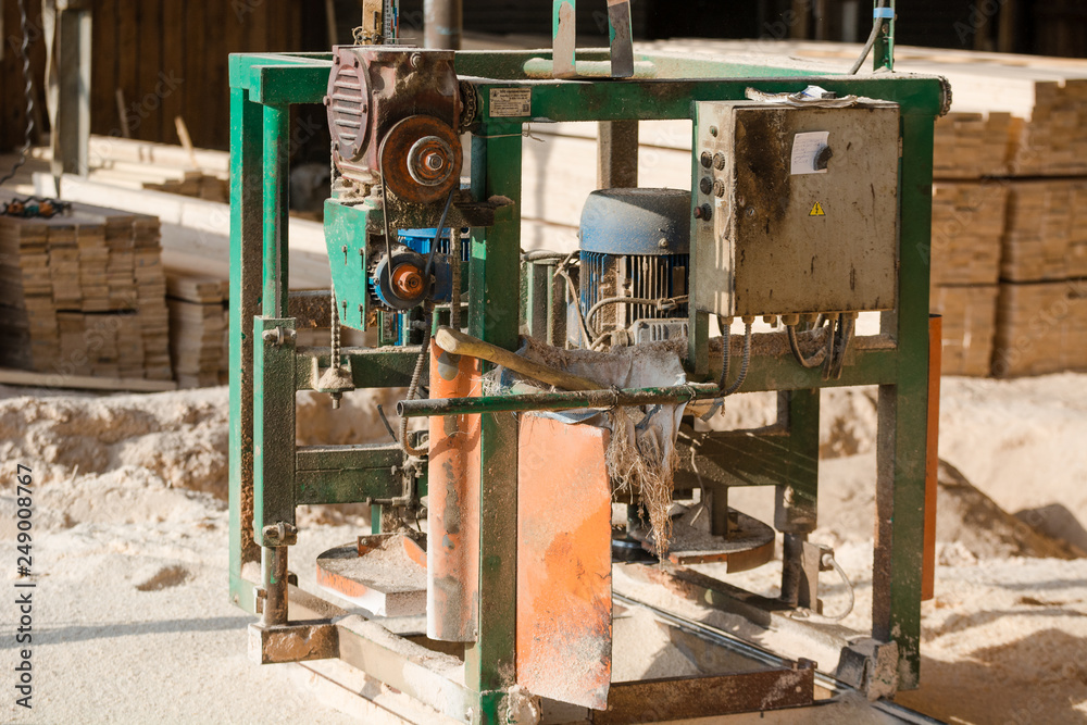 Machine for sawing wood. Sawmill for wood. Woodworking machine.