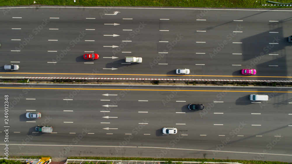 Aerial traffic on the highway
