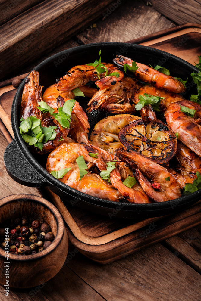 Delicious roasted shrimps Delicious roasted shrimps