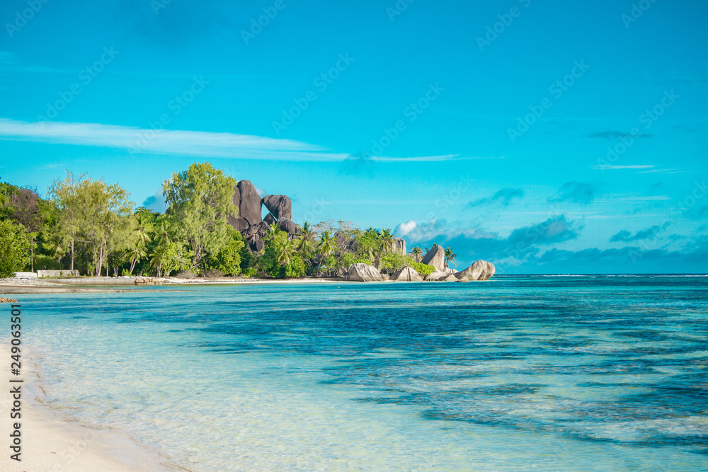 Fototapeta premium The most beautiful beach of Seychelles - Anse Source D'Argent