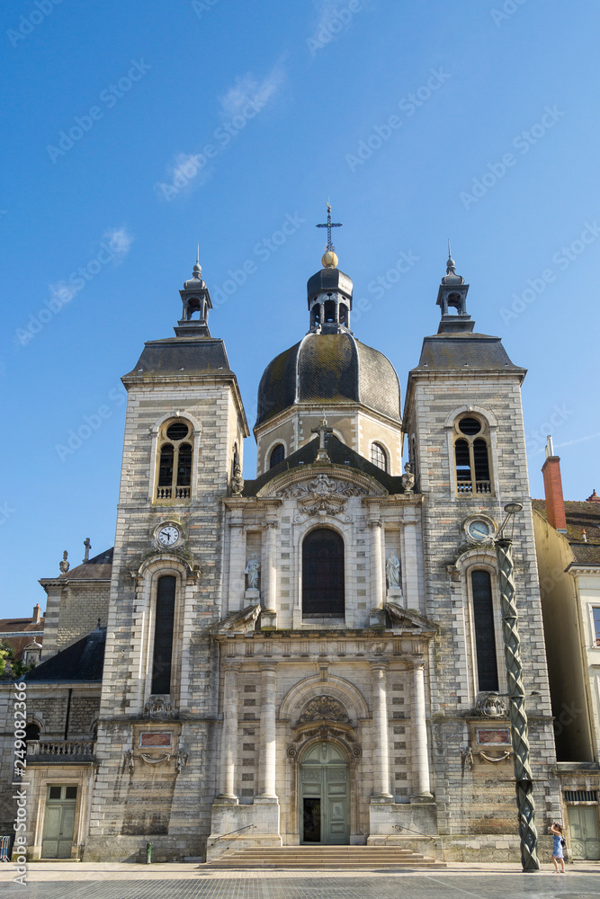 Eglise Saint-Pierre in Chalon-sur-Saone - France