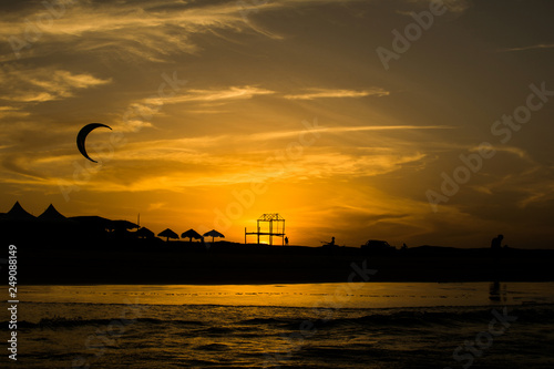 Sunset with kitesurf in Paracuru - Ceará