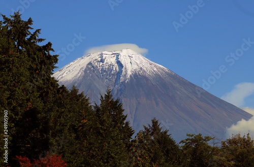 富士山冠雪 © 仁 柴崎