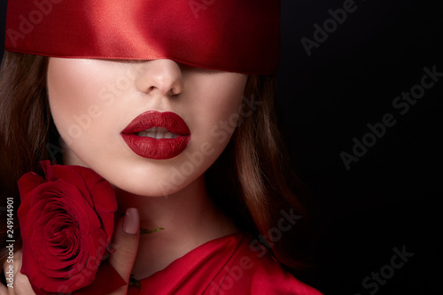 Canvas Print Beautiful girl with red lips