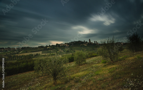 Wolkenzieher über San Gimignano