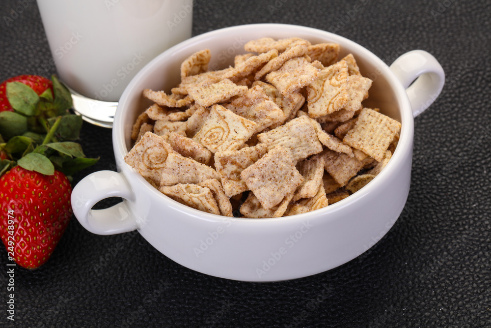 Wheat flakes for breakfast Wheat flakes for breakfast