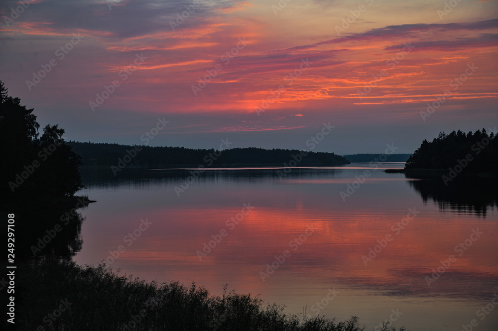 Fototapeta premium sunset on lake