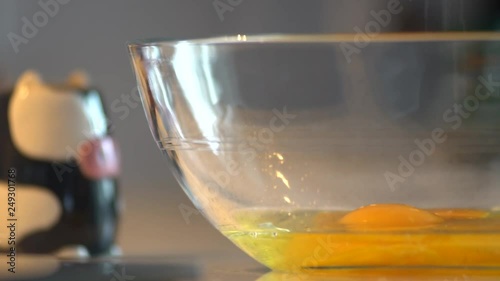 glass, drink, water, wine, alcohol, beverage, white, liquid, clear, cold, transparent, bar, reflection, cup, isolated, white wine, glasses, drinking, blue, pure egg breakfast