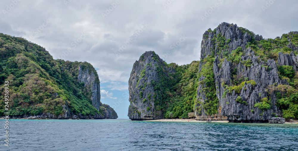Naklejka premium landscape panorama in a island at thailand