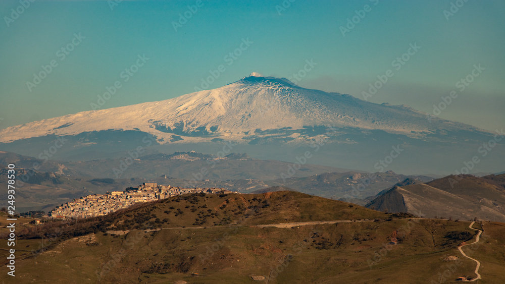 Paesaggio dell'Etna in Sicilia