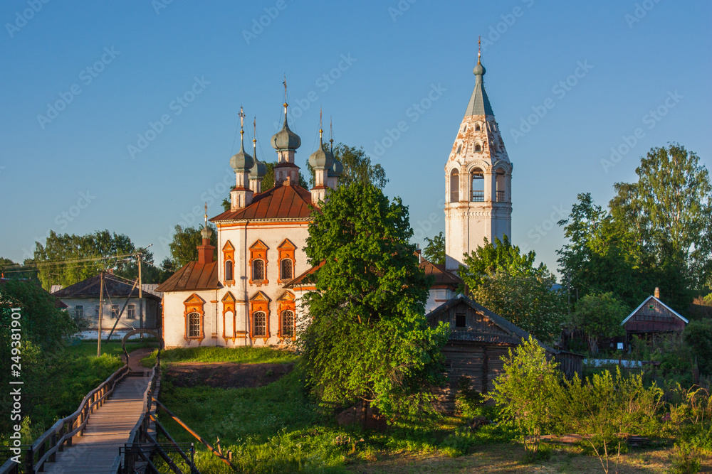 old church in russia, старинная церковь в Устюжне на рассвете old church in russia, старинная церковь в Устюжне на рассвете