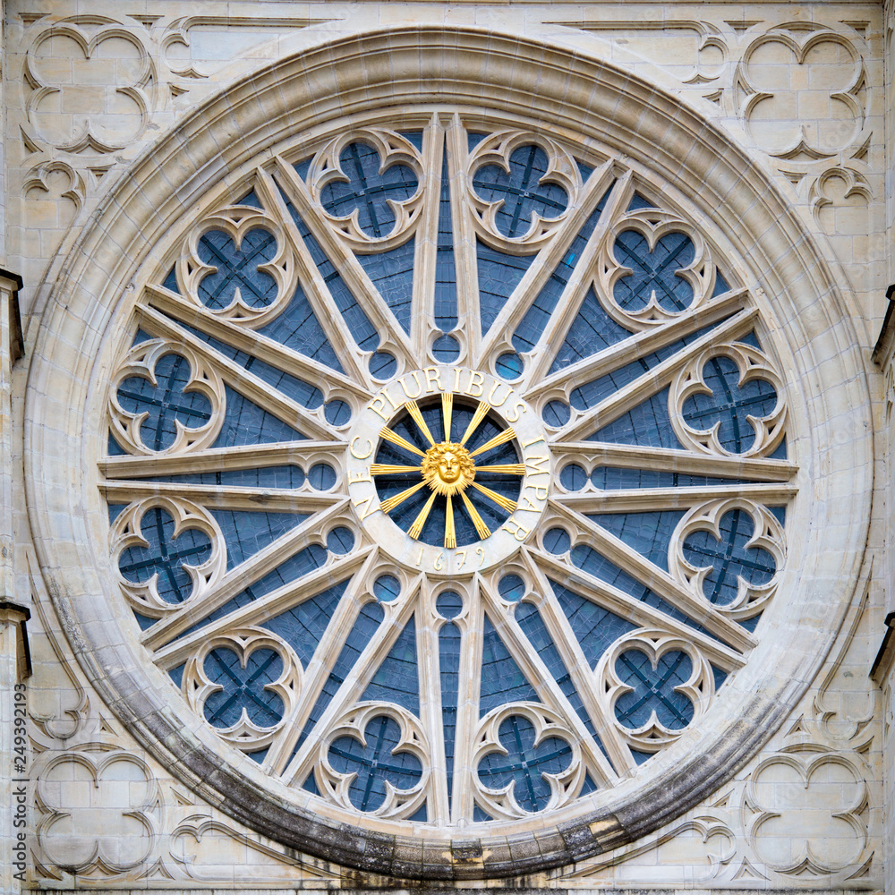 Rosace de la cathédrale d'Orléans