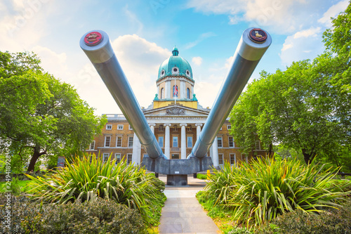Fototapet Imperial War Museum in London, UK