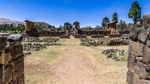 The ruins of the temple Raqch'i