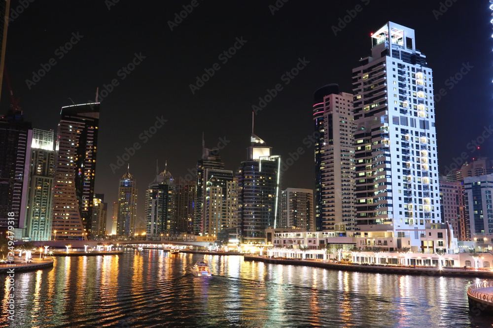 Fototapeta premium Dubai Marina, United Arab Emirates