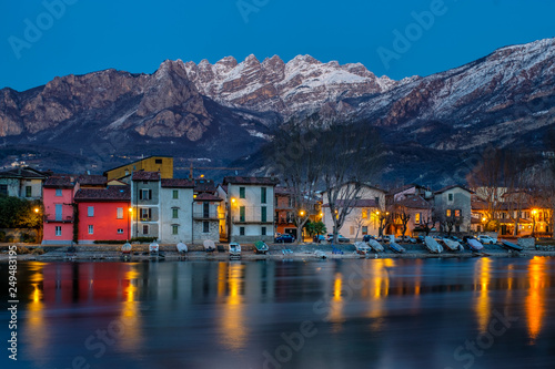 Pescarenico, al tramonto photo