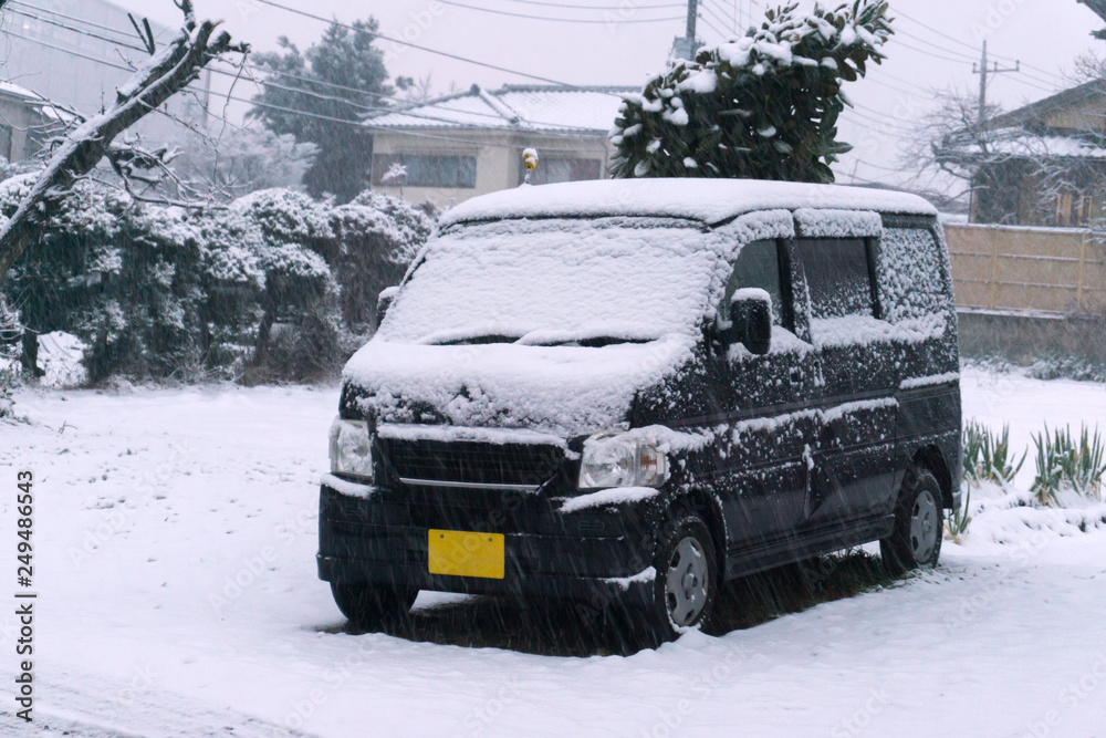大雪の駐車場 大雪の駐車場
