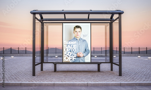 Foto fashion sale billboard on bus stop kiosk