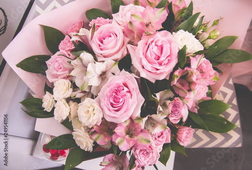 bouquet of pink roses