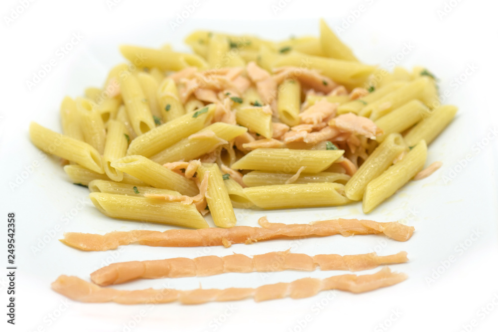Penne con salmone Penne con salmone